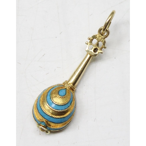 1162 - An 18ct gold and enamel pendant formed as a mandolin, approx 2.72g gross