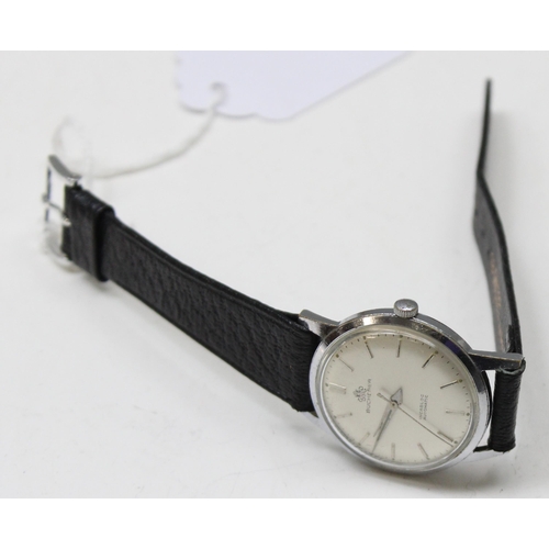 1312 - A vintage Bucherer watch with automatic Incabloc movement and contemporary leather strap, in associa... 