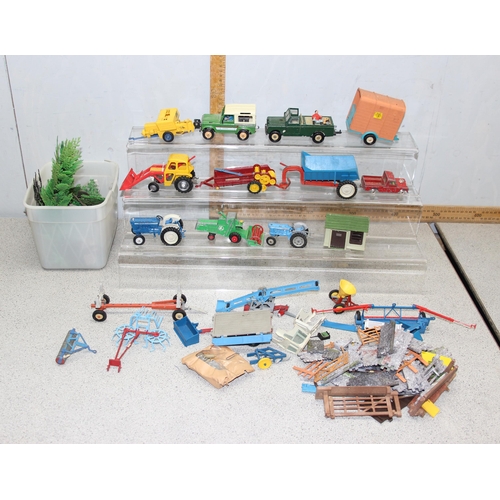 1527 - Qty of farmyard related model toys to include vehicles by Britains and Corgi