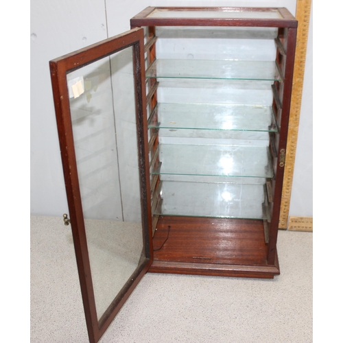 158 - An early 20th century mahogany table top display case with 4 glass shelves, approx 58cm tall x 30cm ... 