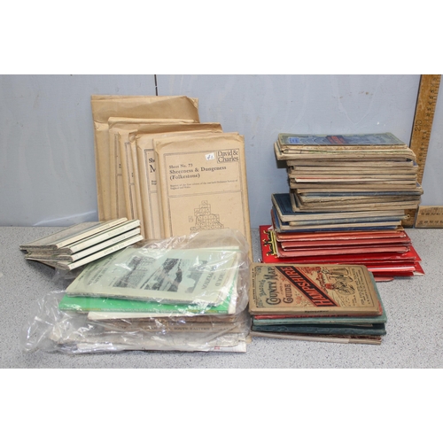 575 - Mixed lot of vintage maps to include early cyclist's maps, linen backed Geographia maps & ordnance s... 