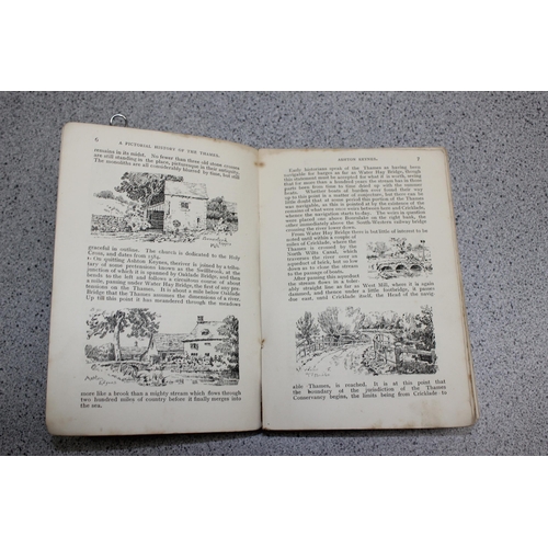 584 - A.S Krausse 1889 edition of 'a pictorial history of the River Thames'.