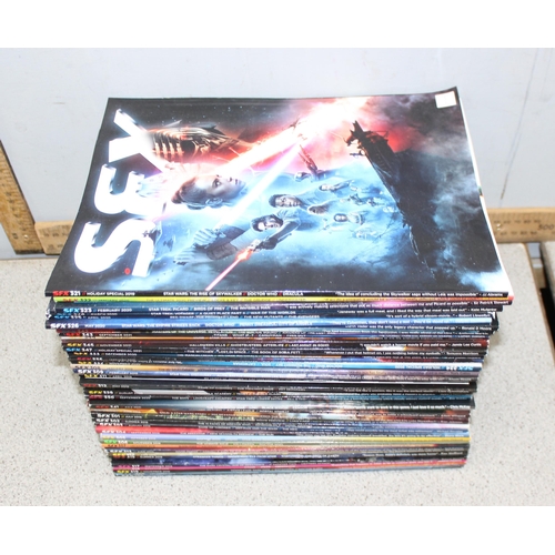 633 - A large qty of 21st century SFX magazines