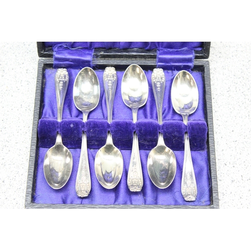 1049 - Qty of assorted small silver plated items and other antique and later metalware