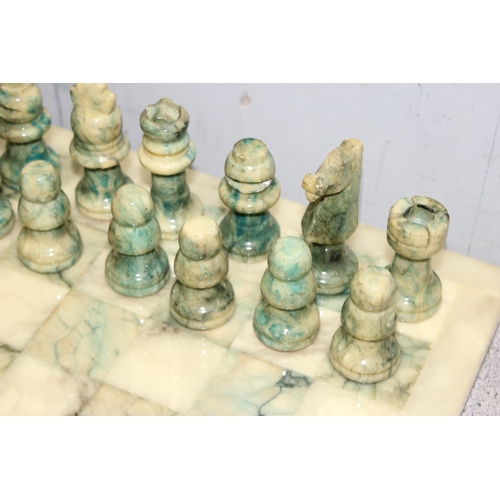 1536 - Vintage marble chess set and board