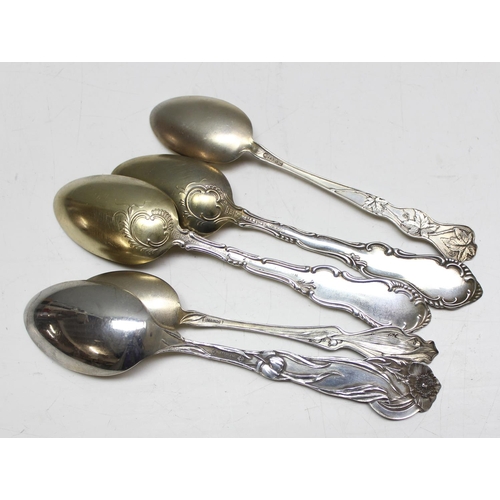 1044 - 10 assorted late 19th and early 20th century American sterling silver decorative spoons, approx 139.... 