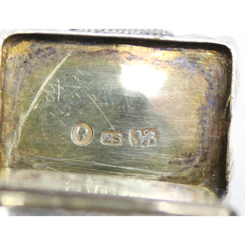 1055 - An antique silver vinaigrette, Birmingham 1844 by Edward Smith, approx 30mm wide