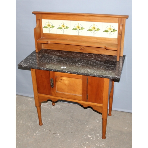 160 - An antique marble topped wash stand with tile splash back, approx 92cm wide