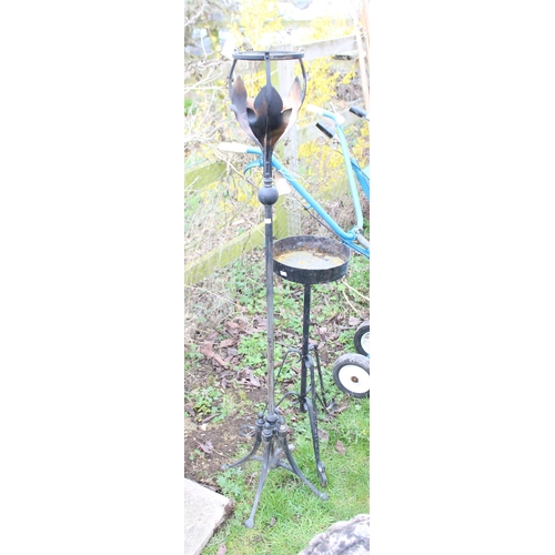 316 - 2 metal garden pot stands