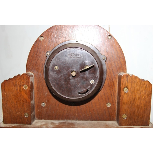 1333 - 3 vintage oak cased clocks to inc Bulle-Clock with unusual mechanism and Deco style Metamec