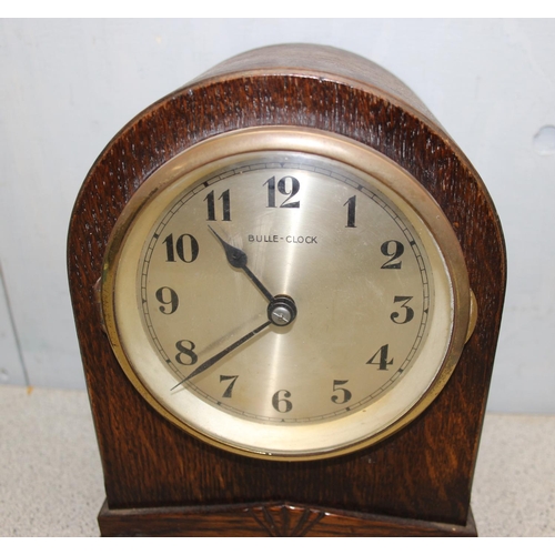 1333 - 3 vintage oak cased clocks to inc Bulle-Clock with unusual mechanism and Deco style Metamec