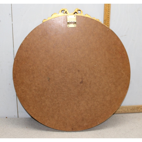 527 - A large vintage round gilt framed mirror, approx 54cm in diameter