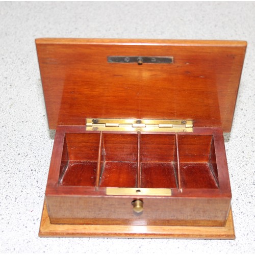 275 - 3 superb quality small boxes to inc a mahogany and brass stamp box by J.M. Paillard of Paris, a diam... 