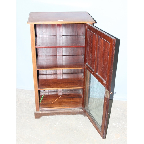 103 - An antique mahogany glass fronted display cabinet, approx 54cm wide