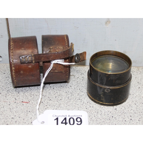 1409 - WWI war office issue military magnifying lens in original leather marked case with appropriate marki... 