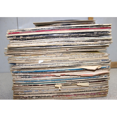 671 - Qty of vinyl LP records to include Gladys Knight and Elvis Presley amongst others