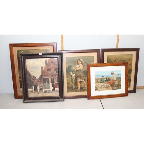 443 - 5 Antique and later prints to include a Medici print of 'The Little Street' by Johannes Vermeer