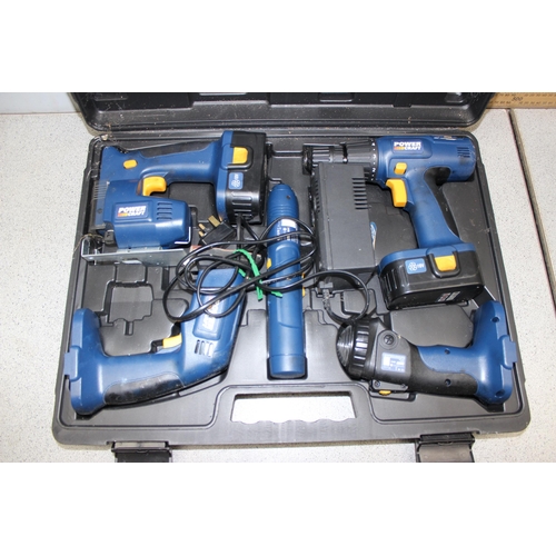 852 - Powercraft boxed electric tools