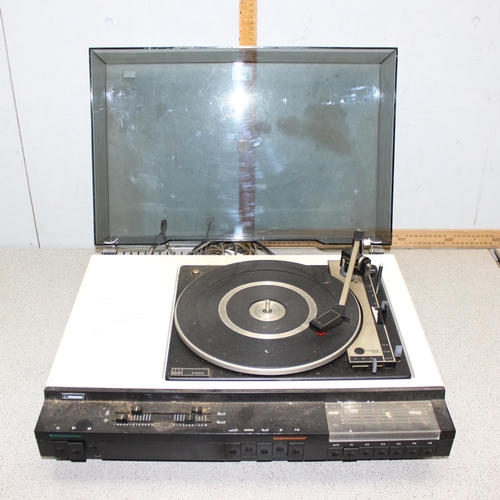 811 - Vintage Ferguson model 3476 record player