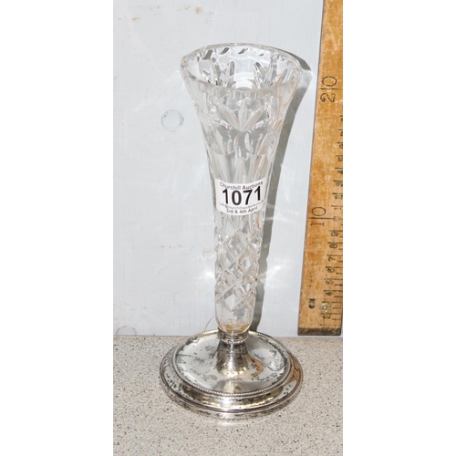 1039 - Crystal vase with silver base, Birmingham 1988, approx 24cm tall