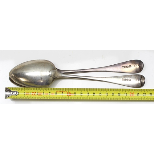 1004 - A pair of Victorian silver serving spoons, London 1840 by John James Whiting, approx 140.49g gross