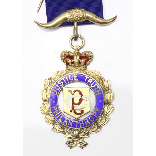 1018 - An early 20th century silver masonic medal or jewel, marked for Birmingham 1905 by Henry Slingsby & ... 