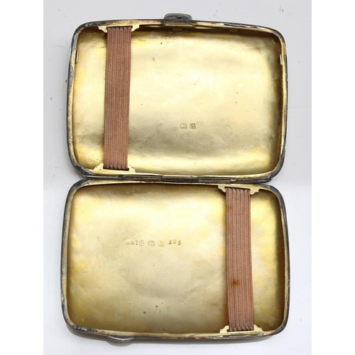 1033 - An early 20th century silver cigarette case with engraved design, Birmingham 1907 by Joseph Gloster,... 