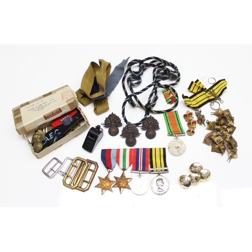 1404 - Major A Waldron RAEC, group of WW2 medals to inc a QE2 Africa General Service (GSM) and 4 WW2 servic... 