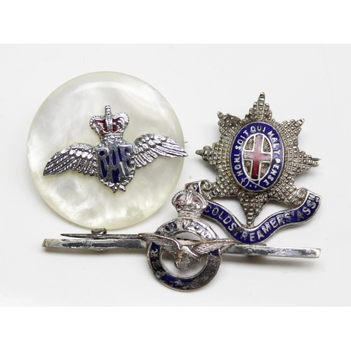 1407 - 3 early-mid 20th century military sweetheart brooches, 2 RAF & Coldstream Guards