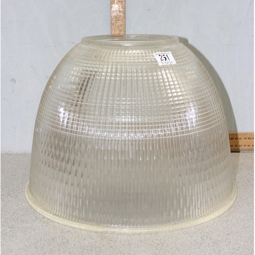 251 - A set of 4 vintage Holophane Endural 6631-A industrial glass pendant lights or shades, each approx 3... 