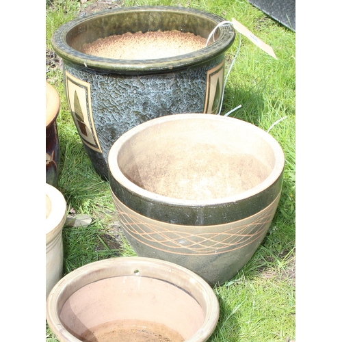 333 - 5 Glazed garden pots of varying sizes