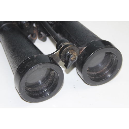 1416 - A pair of Barr & Stroud 7 x CF41 military binoculars in case, the binoculars dated 1948