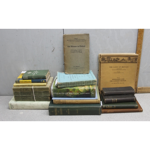 577 - Qty of Vintage literature and books relating to agriculture and the British countryside to include A... 