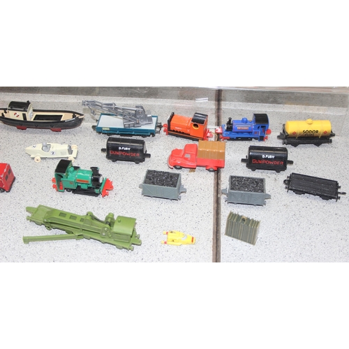 1534 - A large qty of toy trains, mainly Thomas the Tank Engine by Ertl etc