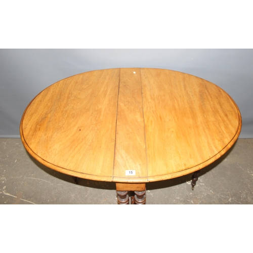 15 - An antique mahogany dropleaf table on unusual turned legs, approx 91cm wide by approx 116cm when ope... 