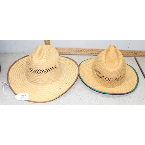 206 - 2 straw hats and a vintage hat box