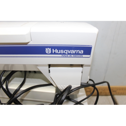 804 - Husqvarna 350 sewing machine in box with sewing related items