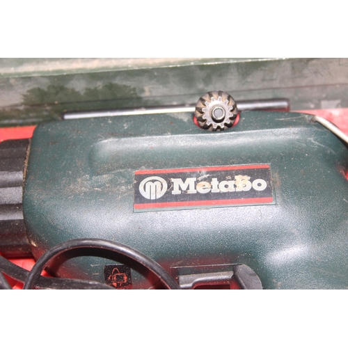 805 - Metabo 20v electric drill, cased with charger