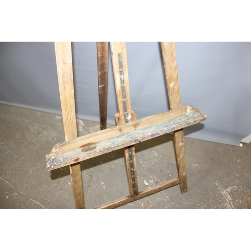 284 - A vintage wooden floor stand artist's easel, approx 168cm tall