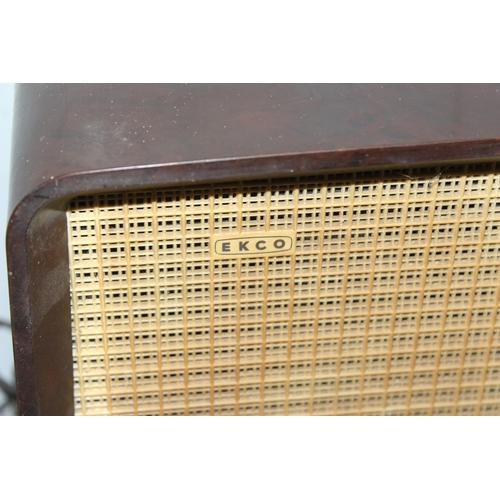 799B - 2 vintage radios, Cossor Melody Maker 520 & Ekco U199