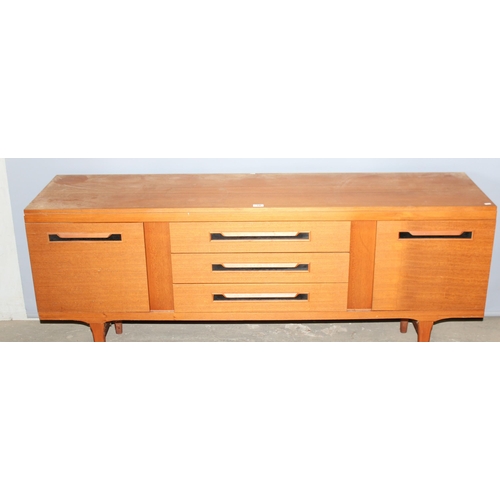 34 - A retro 3 drawer 2 door sideboard by Elliotts of Newbury, approx 173cm wide