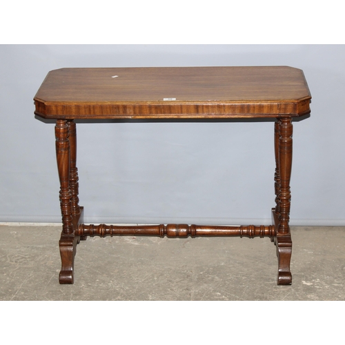 38 - An antique mahogany side table with turned legs, approx 88cm x 43cm