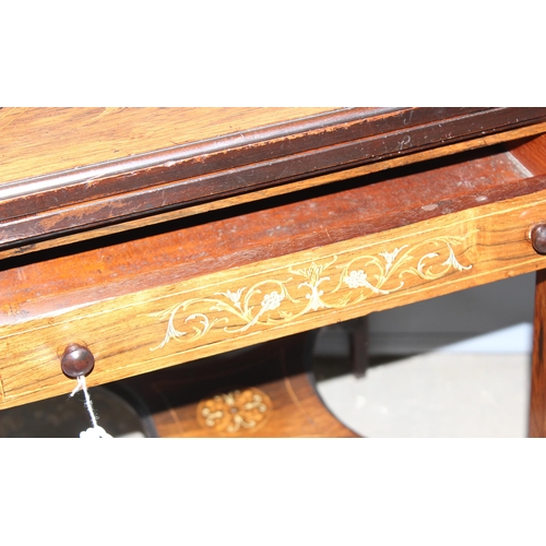 5 - A late Victorian or Edwardian Rosewood and Marquetry-Inlaid Envelope Card Table c.1900, with four pi... 