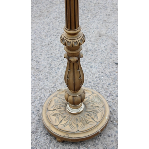 233 - An impressive vintage carved gilt wood Florentine style standard lamp