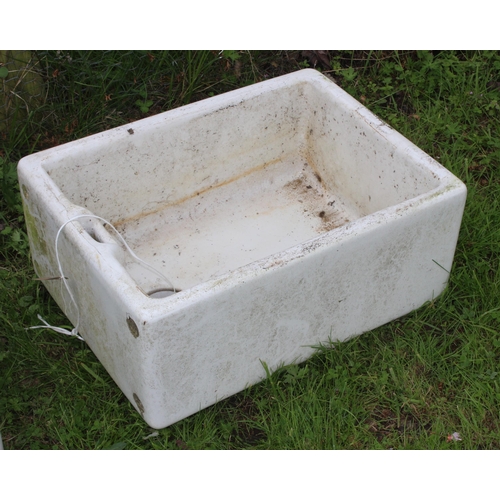 306 - Vintage ceramic Belfast sink, approx 61cm wide x 46cm deep x 27cm tall