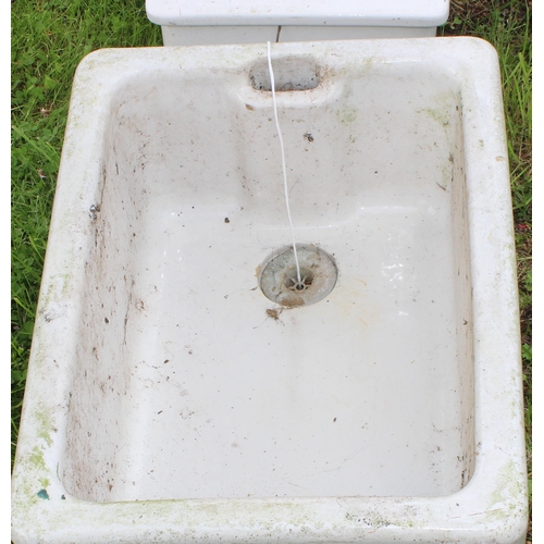 310 - Vintage ceramic Belfast sink, approx 61cm wide x 47cm deep x 27cm tall