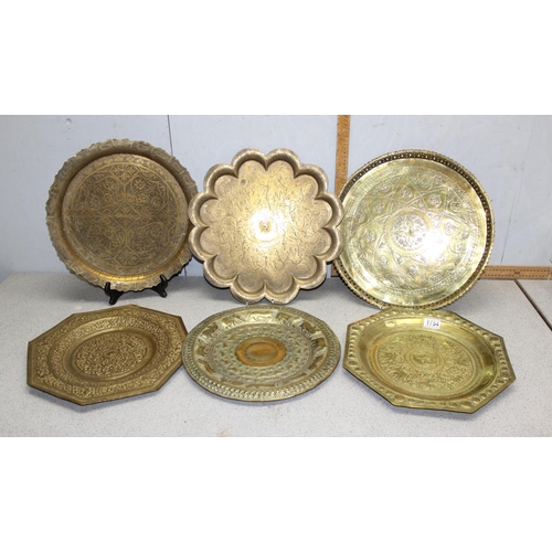 1754 - Mixed lot of antique and later brass chargers of various designs, largest approx 40cm (6)