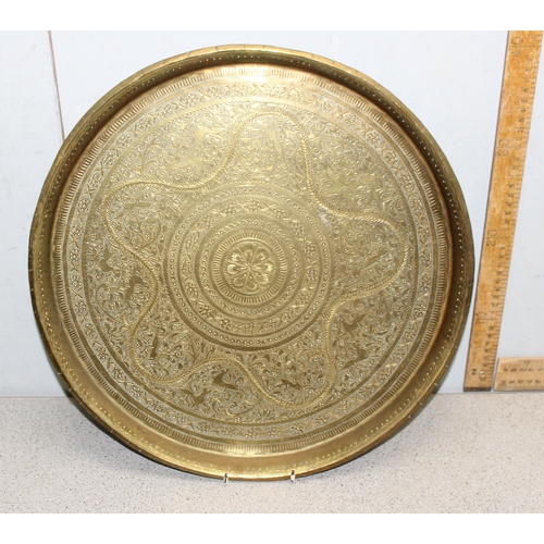 1755 - Mixed lot of brass chargers of various designs to include Oriental, largest approx 58cm (7)