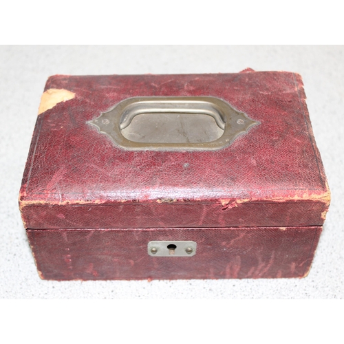 282 - Qty of wooden boxes, to incl carved and inlaid examples