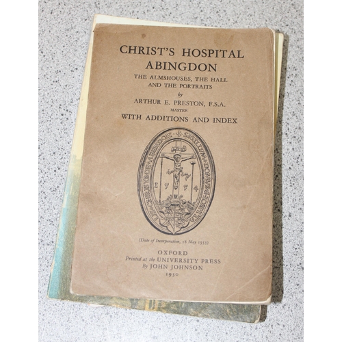 514 - 3 x books of local interest to incl Christ's Hospital Abingdon and Discovering Berkshire by Cadbury ... 